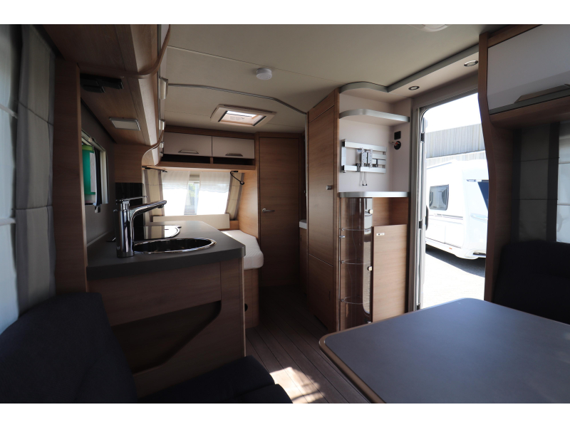 Knaus Sudwind 60 Years 450 FU Luifel/ Campovolo Gas  foto: 15