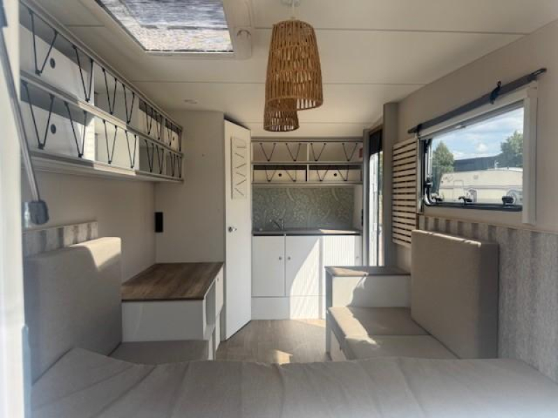 Hobby Beachy 420 speciaal unieke caravan  foto: 8