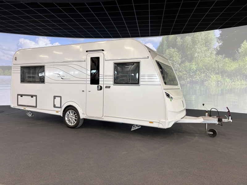 Tabbert Cazadora 495 HE enkele bedden 