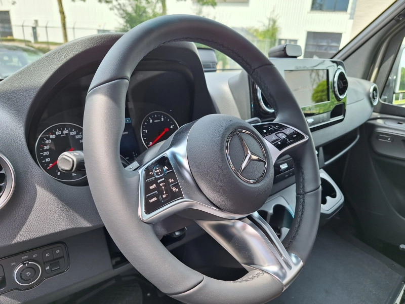 Hymer GT-S 600 XXL BED - LED - STEINGRAU  foto: 14