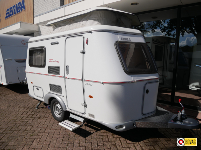 Eriba Touring 320 Mover, Fietsendrager  hoofdfoto: 1