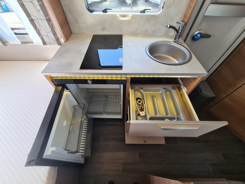 Knaus Sport E-Power Selection 400 QD  foto: 17