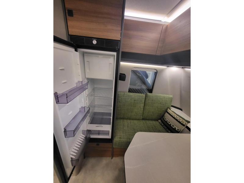 Eriba Novaline 442 V gratis mover  foto: 14