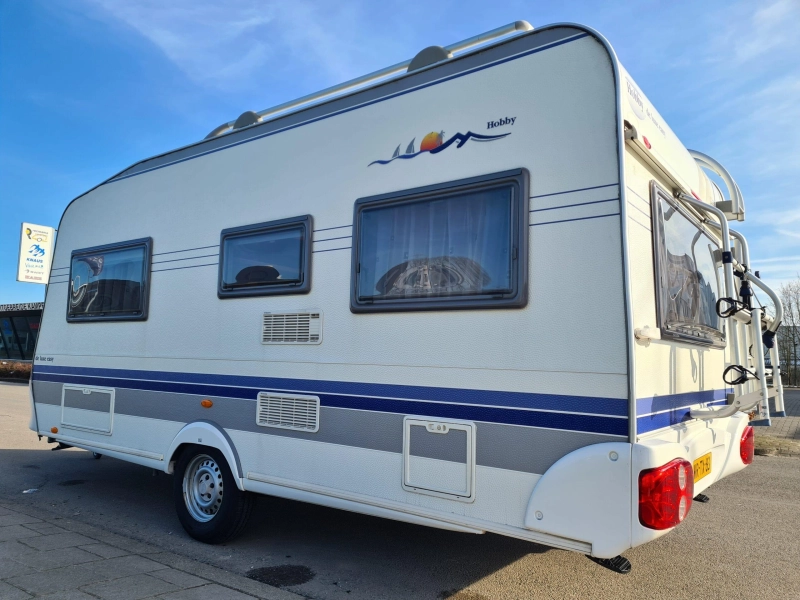 Hobby De Luxe 460 UFE met Luifel 