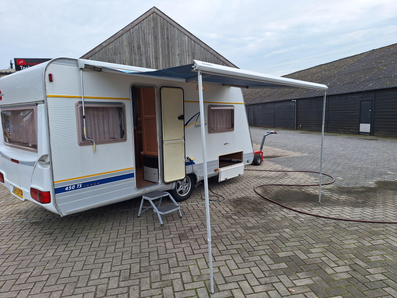 Bürstner Amara 450 TS  foto: 5