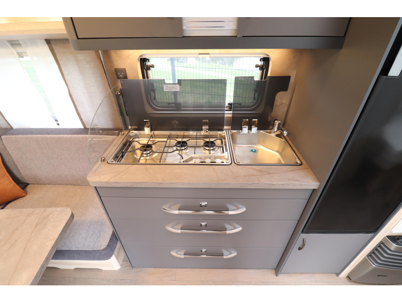 Hobby De Luxe 540 UL MODEL 2027 - 894  foto: 9