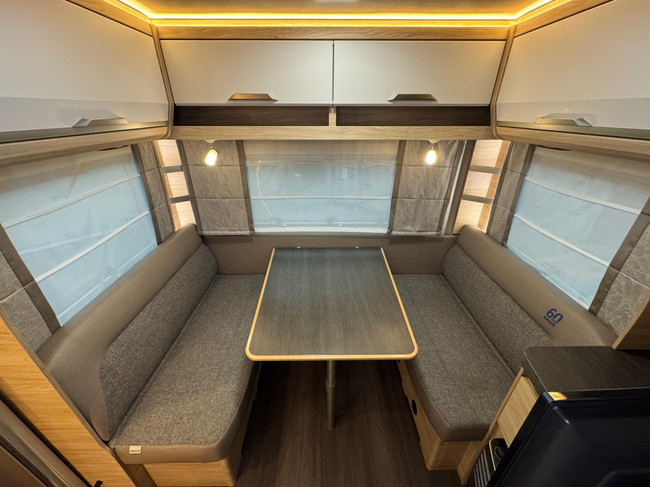 Knaus Südwind 460 EU foto: 6