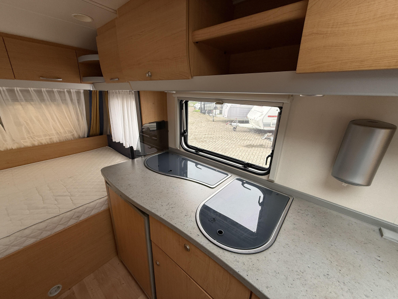 Knaus Sudwind Gold Edition 420 QD Treinzit Dwarsbed Mover  foto: 5