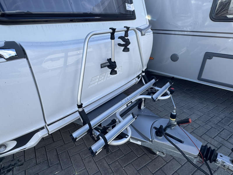 Eriba Nova 480 Mover en E&P levelsysteem  foto: 20