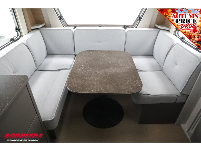 Bürstner Averso 465 TS B66 Rondzit Frans bed foto: 9