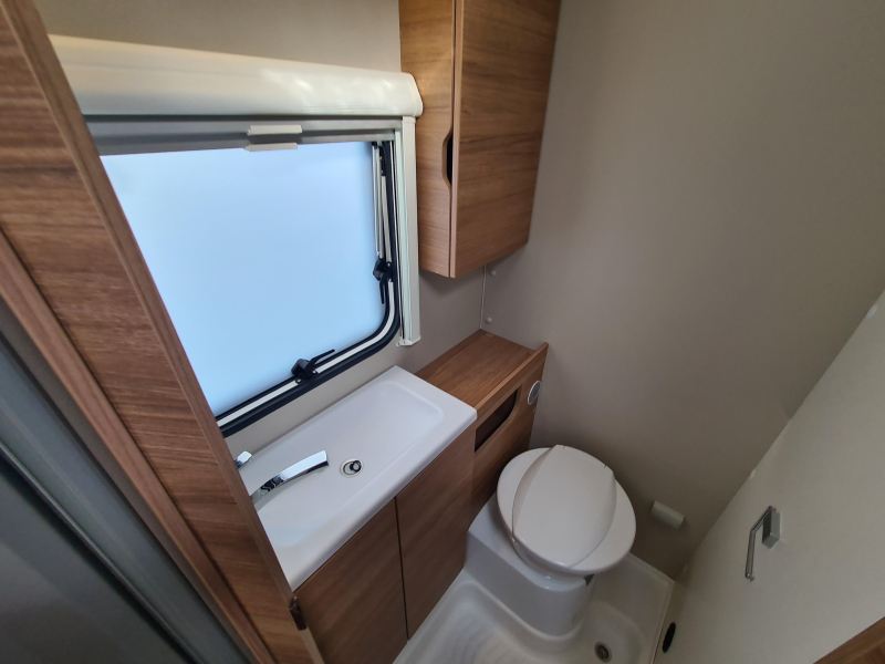Weinsberg CaraOne 390 QD  foto: 19
