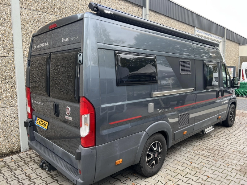 Adria Twin 640 SLX 