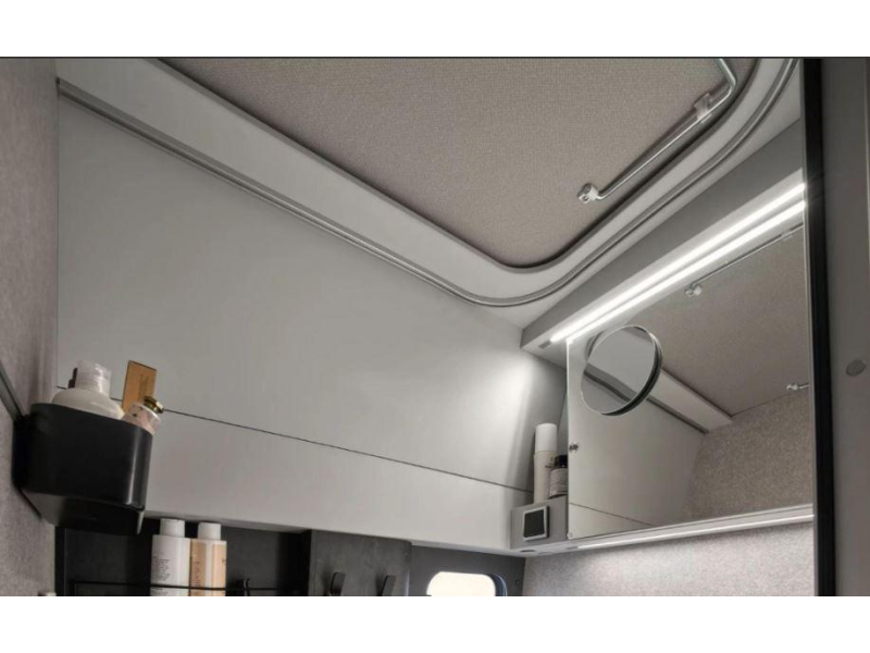 Hymer Grand Canyon S 600 4 PERSOONS+SLAAPDAK-170PK  foto: 19