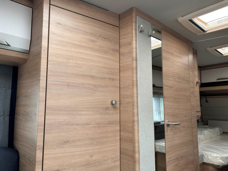 Knaus Sudwind Black Selection 500 EU 2026 ENKELE BEDDEN  foto: 7