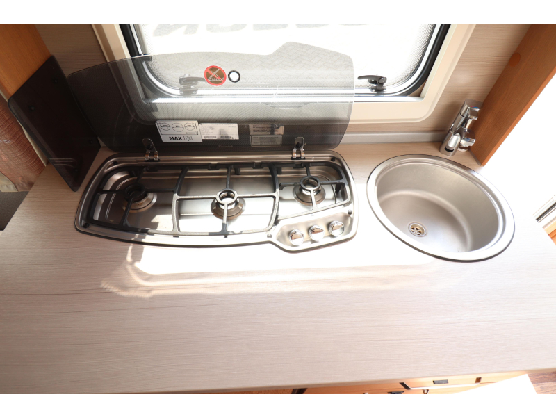 Knaus Sport 400 QD Unico Verona- Fietsendr.  foto: 13