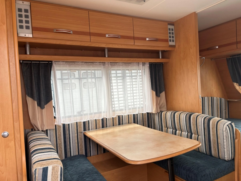 Caravelair Ambiance Style 400 MOVER+VOORTENT+FIETSENDRA  foto: 3