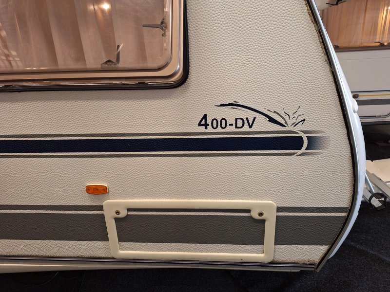 Beyerland Quartz 400 DV Dwarsbed zijzit mover  foto: 2