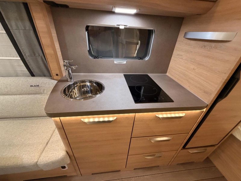 Knaus Sudwind Black Selection 500 FU +vloerverwarming+EvoPore  foto: 6