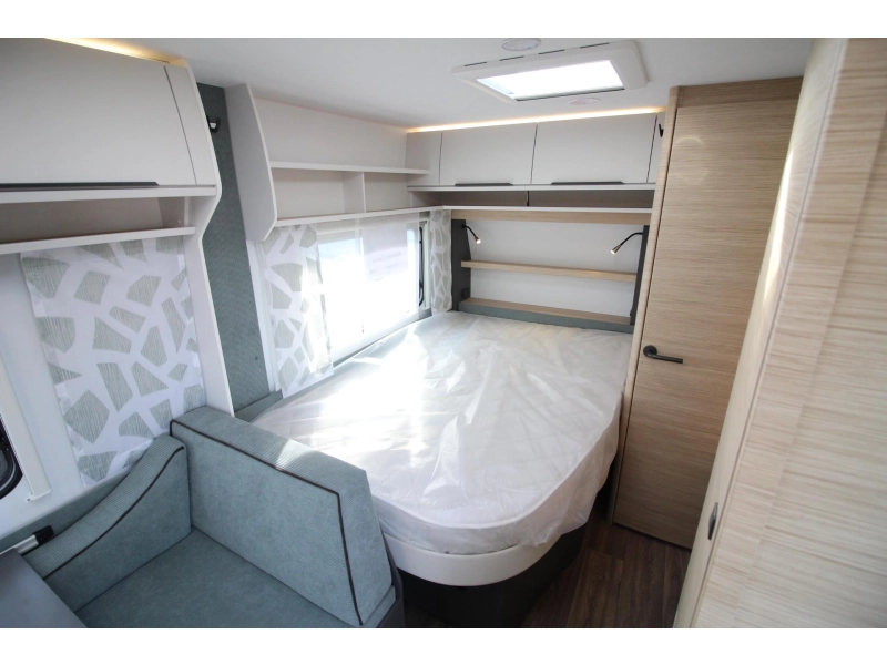 Fendt Apero Activ 390 FH Frans bed & eindkeuken!  foto: 6