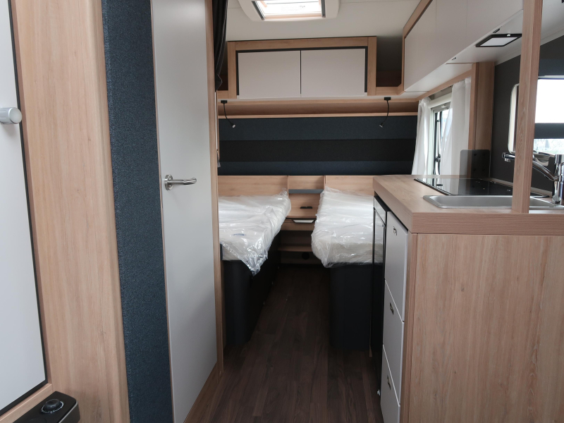 Knaus Sport 500 EU !! BED VAN 210CM LANG !!! 