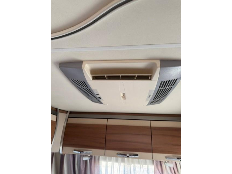 Knaus Sudwind Exclusive 580 EU mover luifel unico genua  foto: 19
