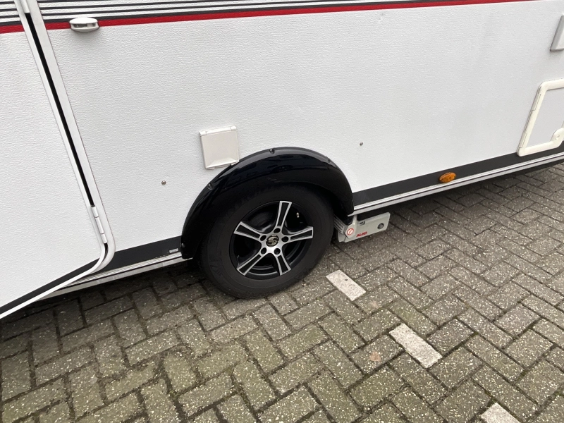 Kip Isa White 41 TDB VOORTENT-MOVER-LUIFEL  foto: 14