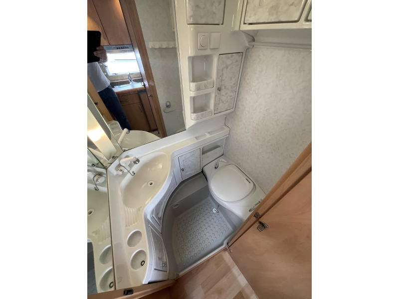 Hobby De luxe Easy 440 VOORTENT-MOVER  foto: 5