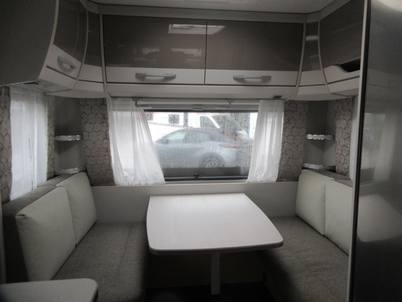 Dethleffs Nomad Avantgarde 460 LE ZEER COMPLEET!  foto: 8