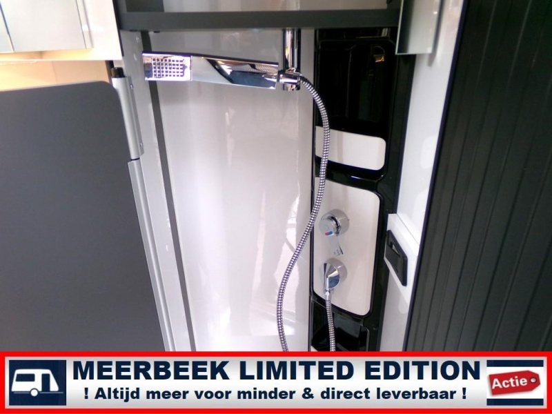 Hobby De Luxe 460 SFF 2027 NIEUWSTE MODEL !  foto: 15
