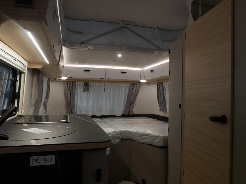 Eriba Touring 642 Silver Edition  foto: 6