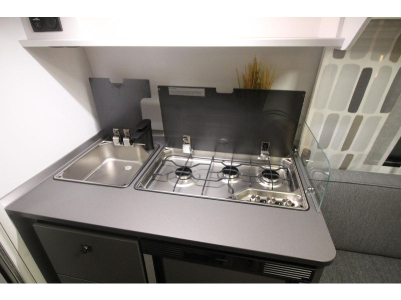 Fendt Apero Activ 390 FH Frans bed & eindkeuken!  foto: 12