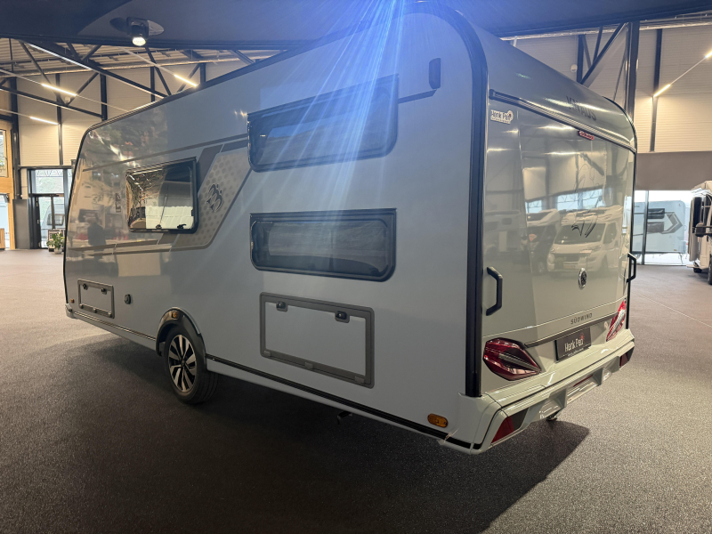 Knaus Sudwind Black Selection 500 QDK stapelbed / dwarsbed  foto: 6