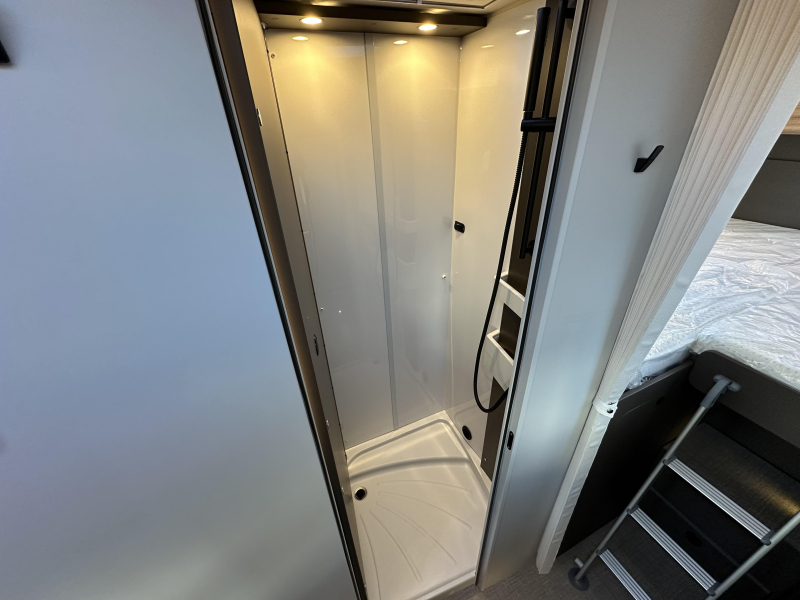 Bürstner Lyseo TD 690 G B66 EDITION  foto: 16