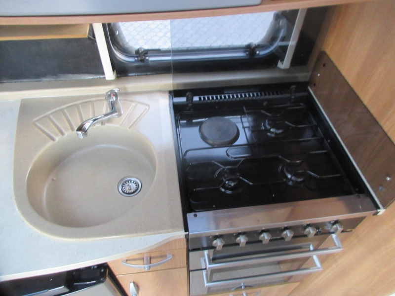 Swift Challenger 565 SE UNIEK! EN MET MOVER  foto: 12