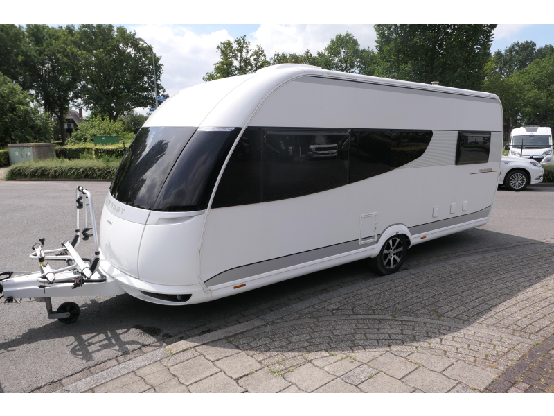 Hobby Premium 495 UL enk. bed, luifel en airco 