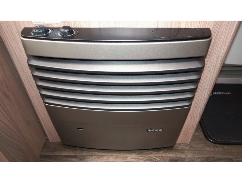 Sprite Mondial 420 SE Summer deal!!  foto: 15