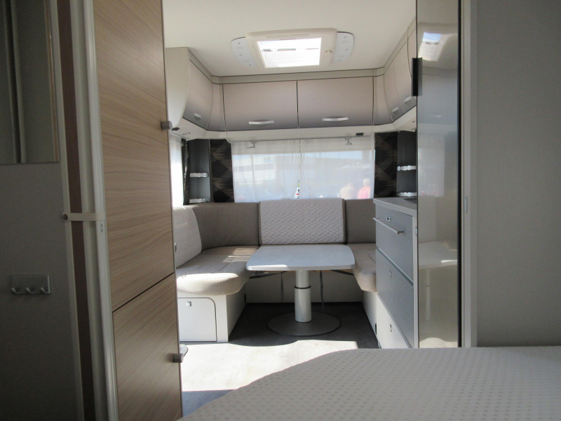 Dethleffs Generation 465 FR UNIEK MODEL, VASTE LUIFEL 