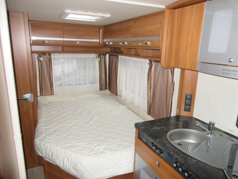 Dethleffs Nomad 450 DB MET DOREMA PANORAMALUIFEL  foto: 4