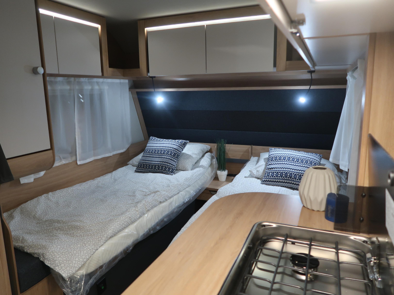 Knaus Sport 500 EU !! BED VAN 210CM LANG !!! 