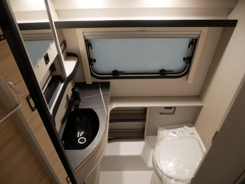 Eriba Touring 530 Silver Edition  foto: 5