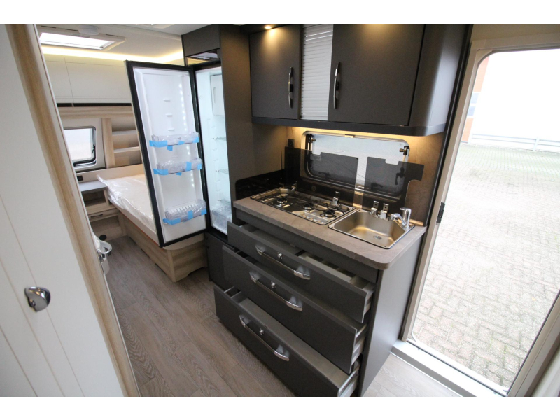 Hobby De Luxe 495 UL Enkele bedden & rondzit!  foto: 13
