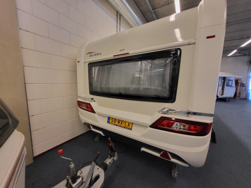 Hobby Prestige 620 CL mover, voortent, fietsenr  foto: 4