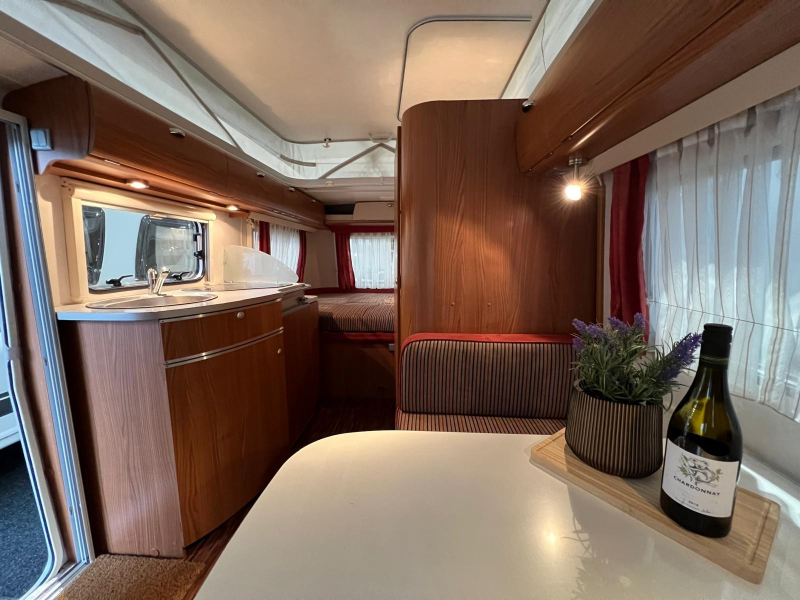 Eriba Touring 550 topstaat, luifel  foto: 10