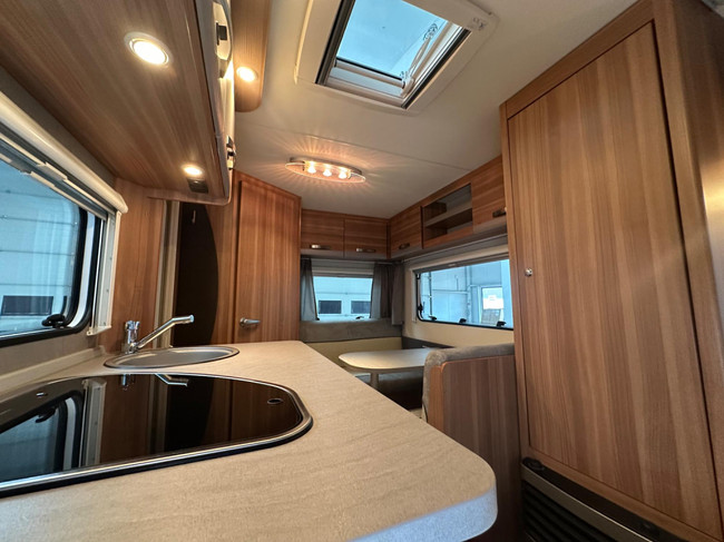 Weinsberg CaraOne 390 QD foto: 23