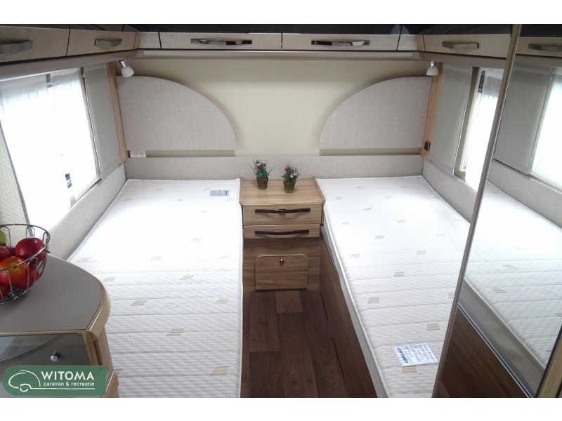 Eriba Nova GL - 60 edition 495 complete caravan !  foto: 10