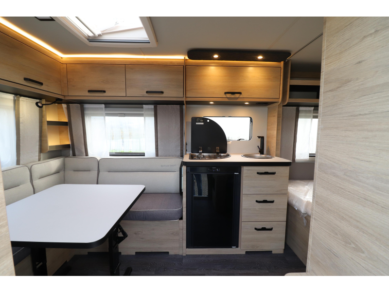 Weinsberg CaraOne Edition HOT 450 FU MODEL 2026 Frans Bed 927  foto: 7
