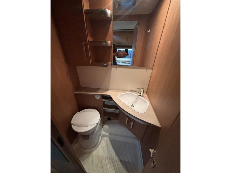 Knaus Sport 460 UE mover, voortent, luifel  foto: 15