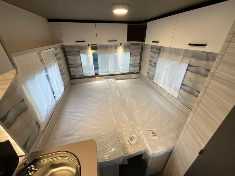 Dethleffs C'Joy Active 460 LE ENKELE BEDDEN-ACTIE MODEL 