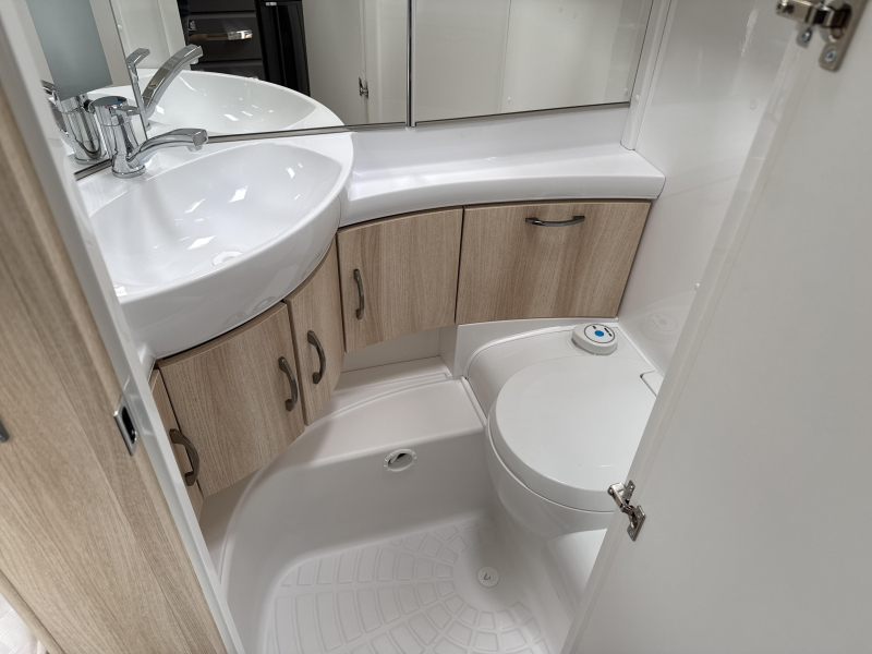 Hobby De Luxe 460 LU Model 2026  foto: 3