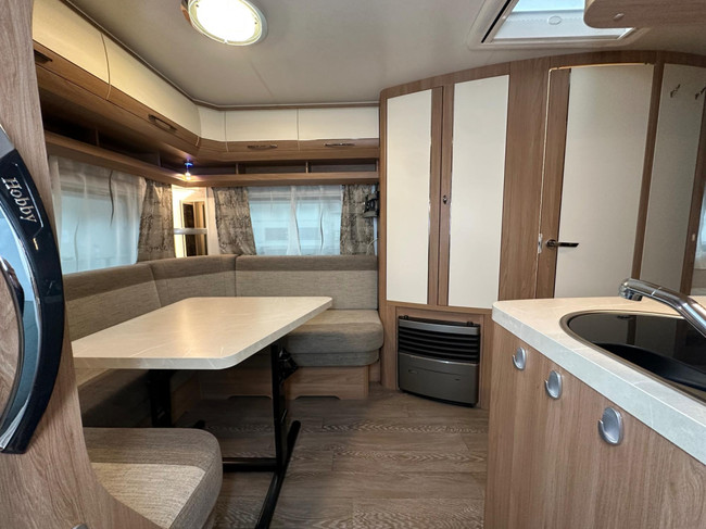 Hobby De Luxe 495 UL